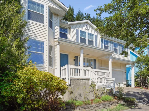 10909 SW Adele Dr, Portland, OR 97225