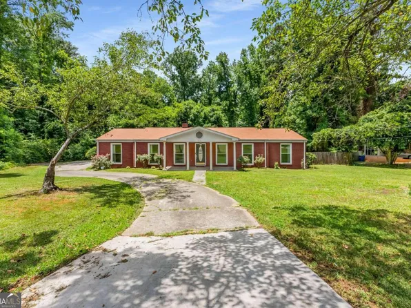 1935 New Hope Rd SW, Atlanta, GA 30331