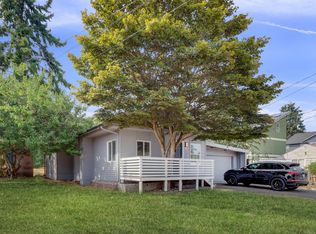 12037 4th Ave SW, Seattle, WA 98146