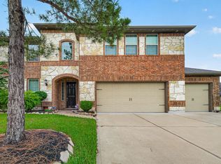 9110 Hollowcreek Point Ln, Cypress, TX 77433