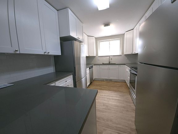3rd image of 807 19th St #817