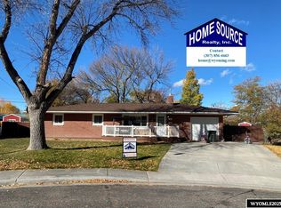 924 Antelope Dr, Riverton, WY 82501