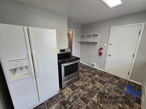 4th image of 1714 Avenue C #1