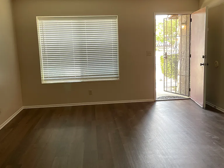 57428 Lupine Dr #1 — Photo 4