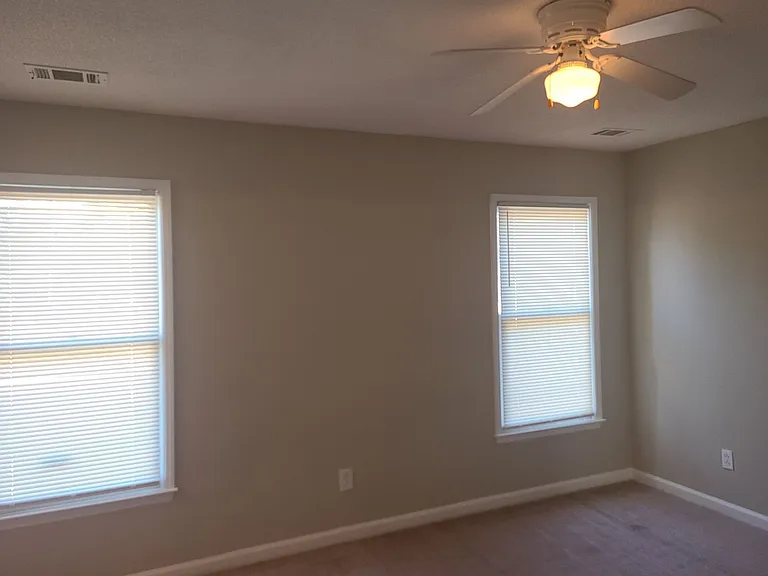8010 Woodlake Dr — Photo 9