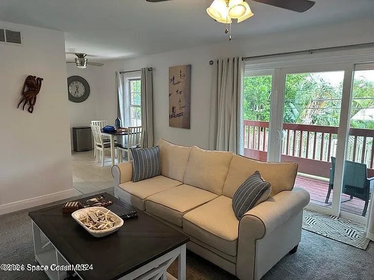 911 S Colonial Ct #C — Photo 3