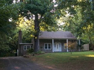 134 N Hamilton St, Eden, NC 27288