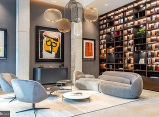 223 S 6th St #701, Philadelphia, PA