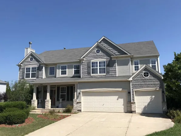 1768 Apple Valley Dr, Wauconda, IL 60084