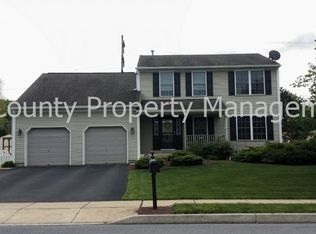 3502 Mohegan Dr, Reading, PA 19608