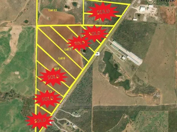 13 High Rd, Holliday, TX 76366