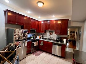 3409 S Lowe Ave, Chicago, IL