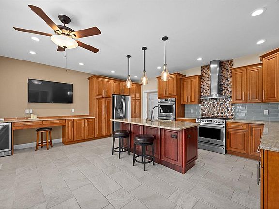 5th image of 1500 Ballyvaughn Ct