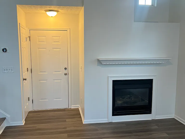 763 Windcroft Cir NW — Photo 6