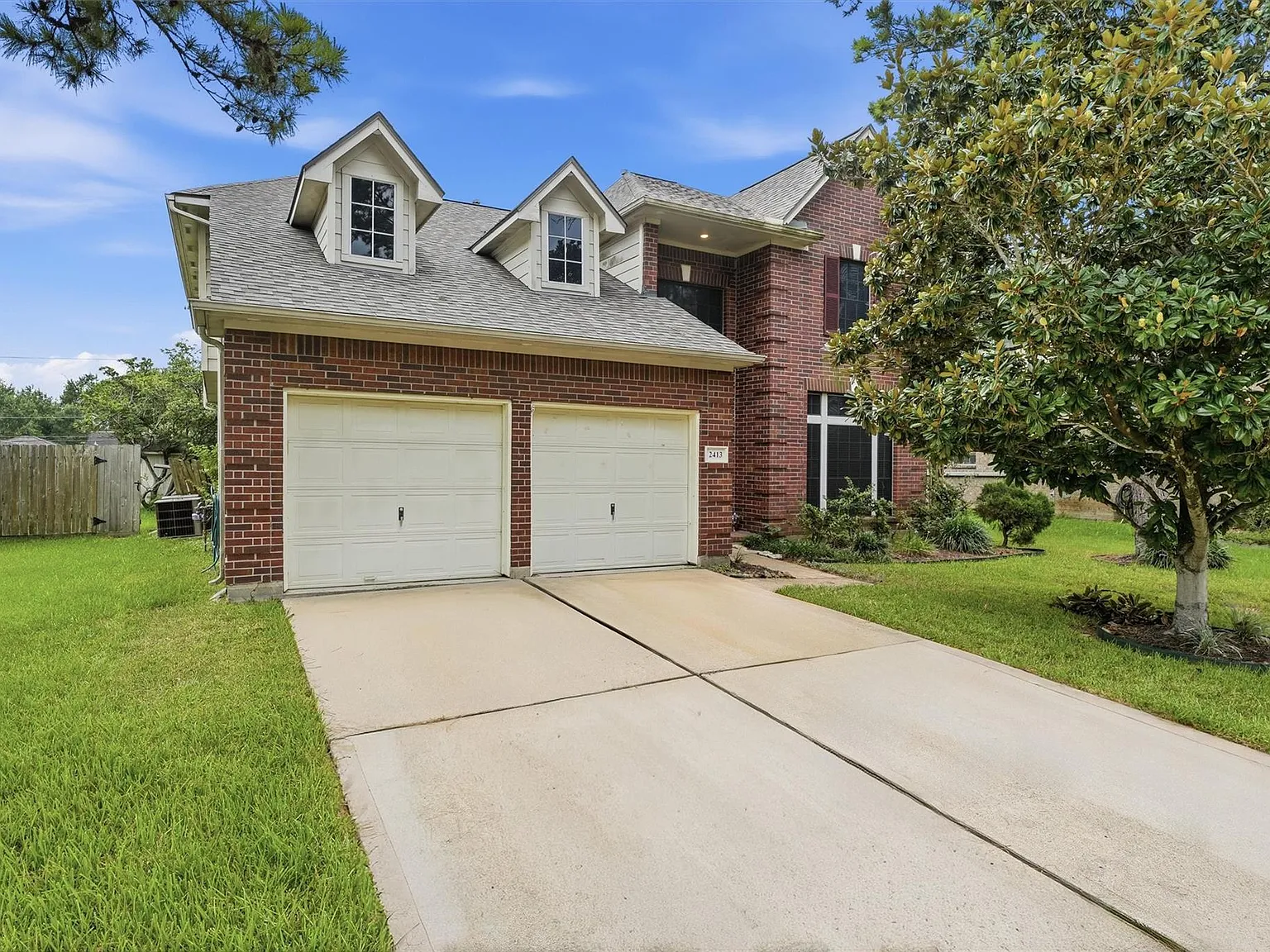 3 bed, 2.5 bath, 2185 sqft, $2,600 — Photo 4