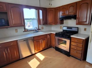 622 3rd Ave FLOOR 2, Lyndhurst, NJ 07071