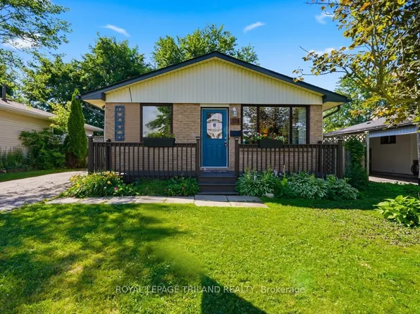 138 Fennell Cres, London, ON N6E 2E3