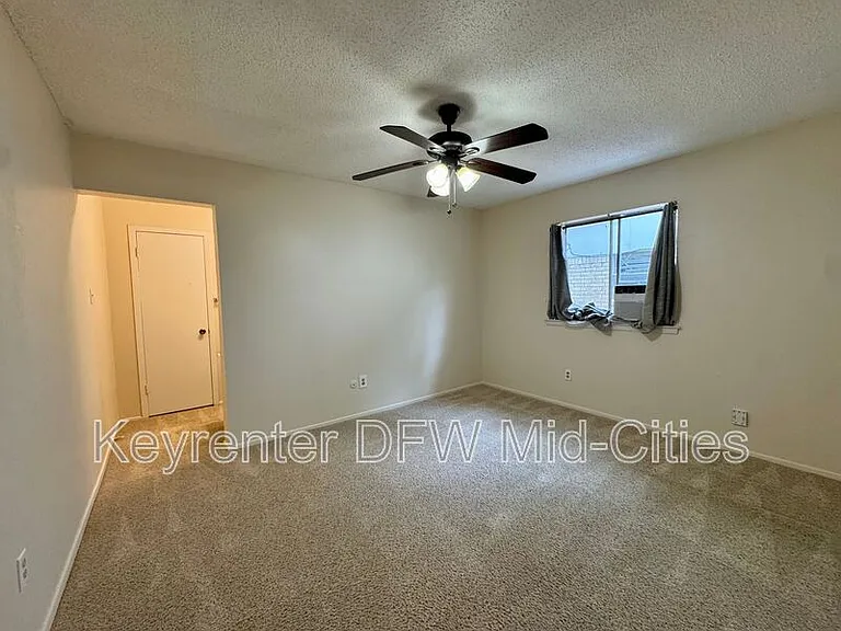 338 Beatty Dr — Photo 7