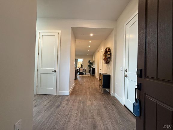 2nd image of 1901 Carlile Place