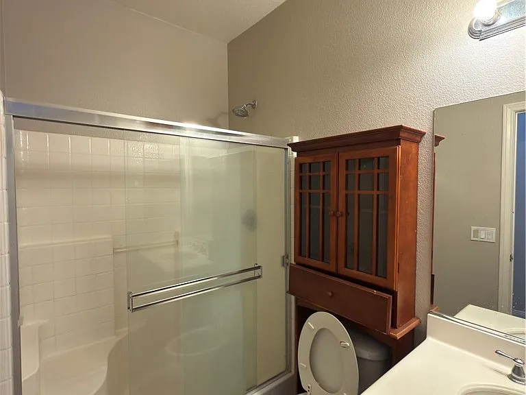 7771 Stonegate Dr — Photo 14