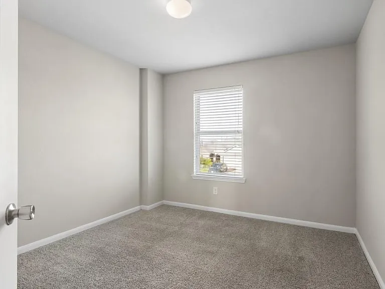 3931 McDonough Way — Photo 36