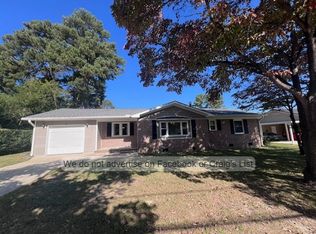 7110 Fillyaw Rd, Fayetteville, NC 28303