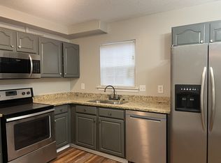 1315 W Meadowview Rd #1-F, Greensboro, NC 27403