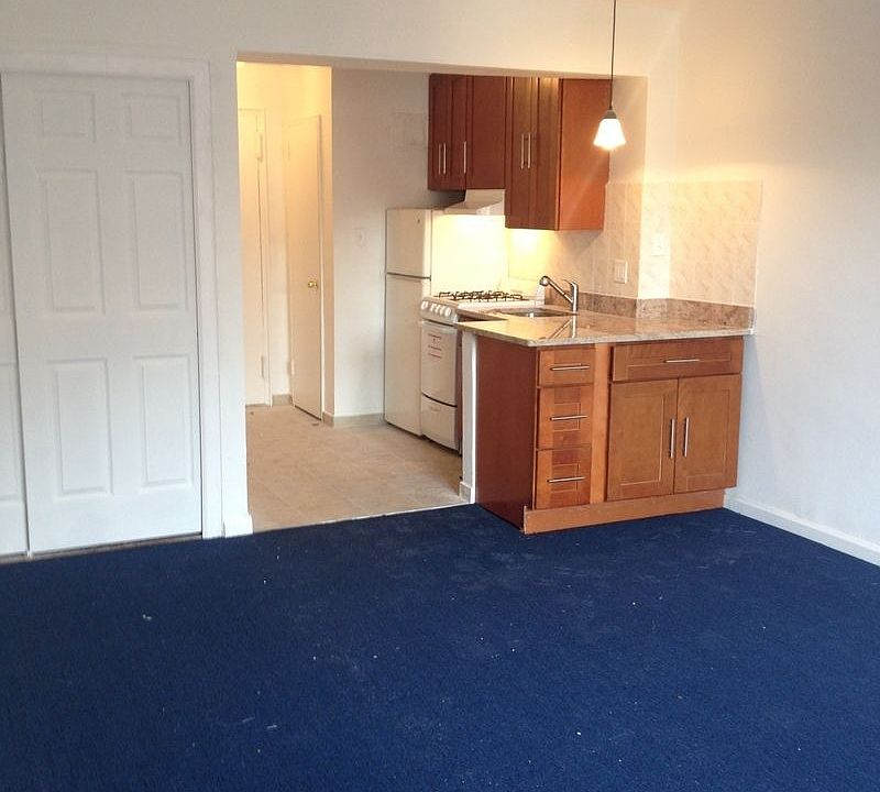 1st image of 81-14 Baxter Ave APT 4C