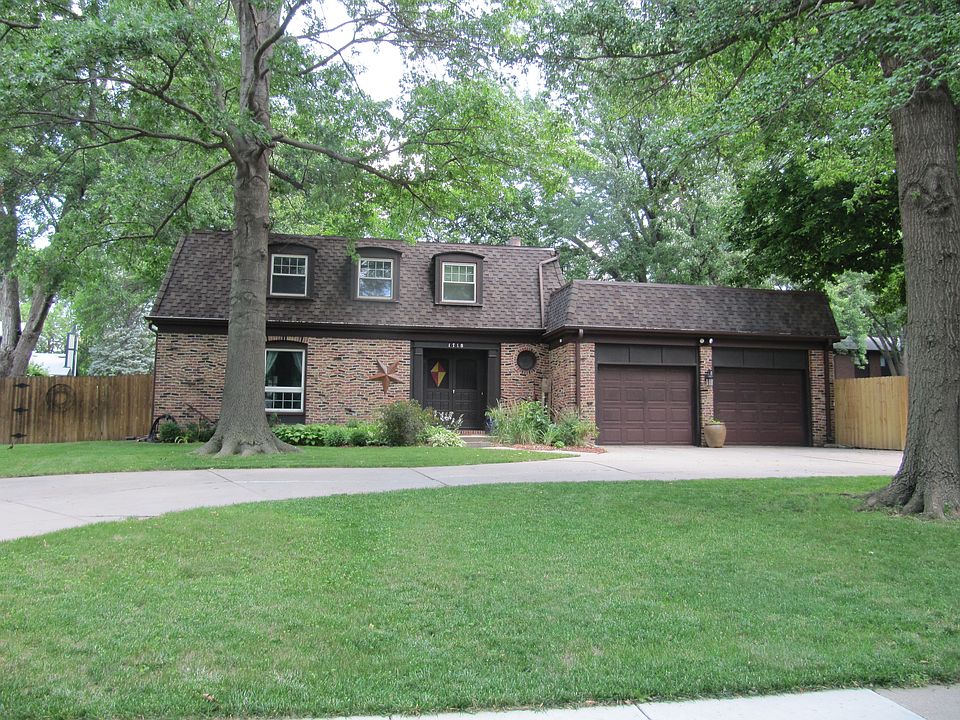1st image of 1718 Devoe Dr