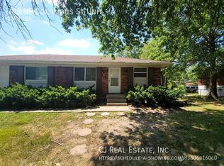 705 NE Columbus St APT A, Lees Summit, MO 64063