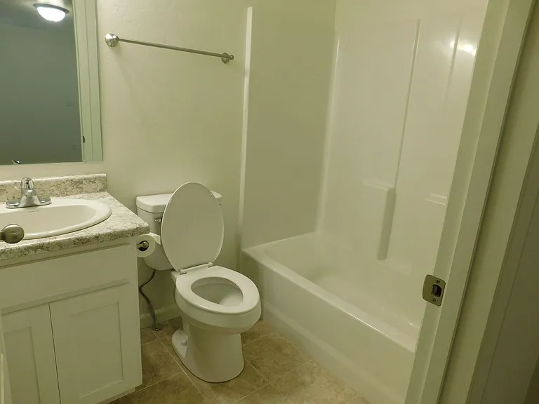 654 Trinity Way #D — Photo 13