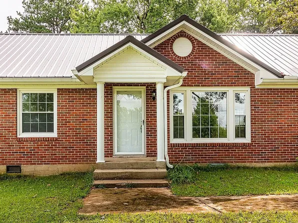 1083 Mattoxtown Rd, Lawrenceburg, TN 38464