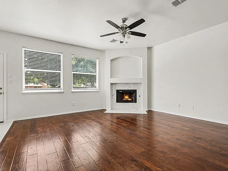 1578 Mahogany Dr — Photo 16