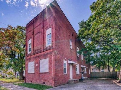 738 1st St, Henderson, KY, 42420