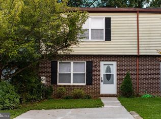 809 Ewing Dr, Westminster, MD 21158