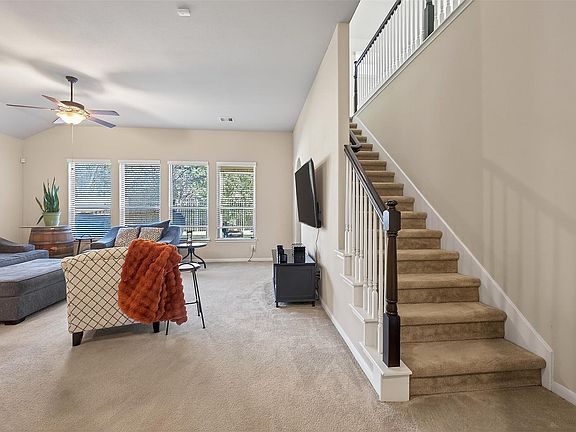 5th image of 16858 Ranger Ridge Dr