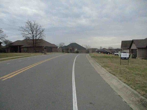 4th image of 9117 Johnson Dr