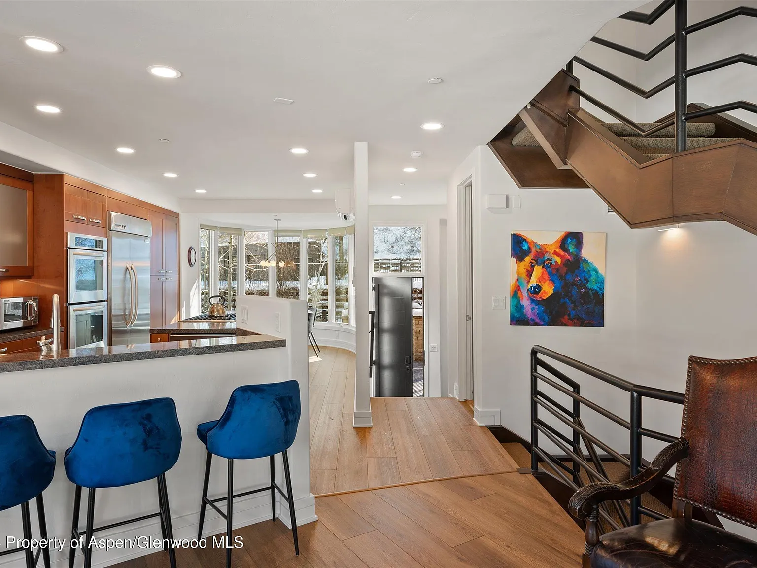 4 bed, 4.5 bath, 2874 sqft, $35,000 — Photo 4