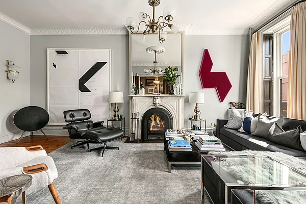 Sold by Compass | media 1