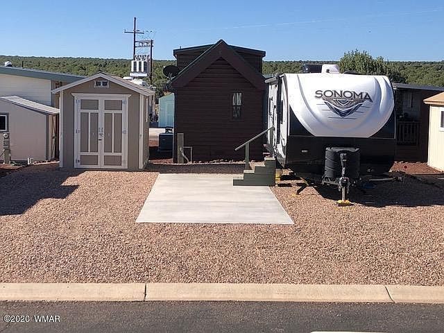 2nd image of 8203 Apache Way