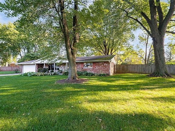 3rd image of 2708 Richlawn Cir