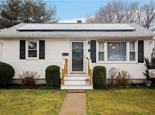 35 Warren Ave, Cranston, RI 02920