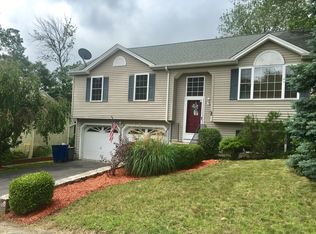 47 Mountain Laurel Dr, Waterbury, CT 06704
