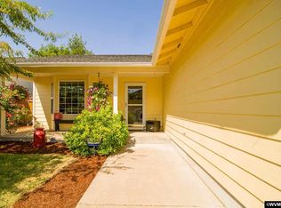 2926 S 12th St, Lebanon, OR 97355