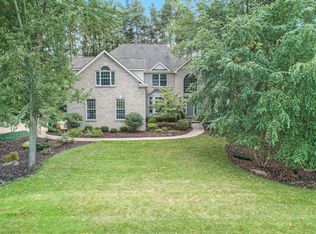 4915 Tall Pines Ct SE, Grand Rapids, MI 49546