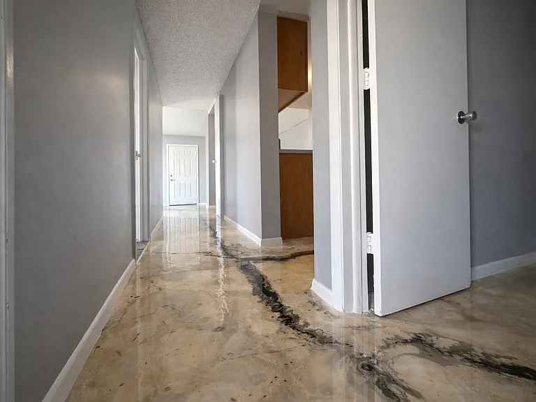 Bellwood Haven Apartment Community — Photo 25