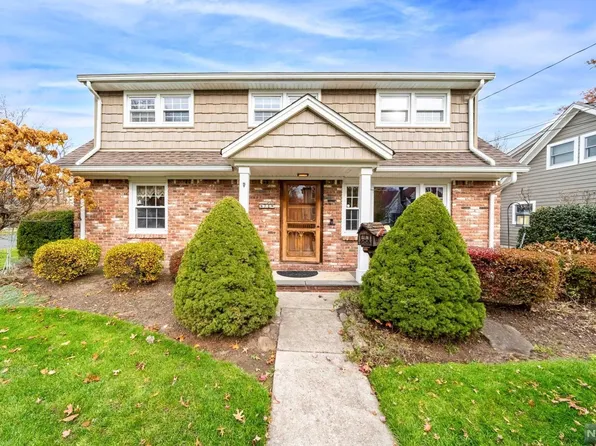 71 Day Ave, Tenafly, NJ 07670