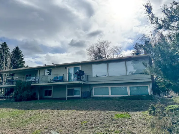 703 College St, Colton, WA 99113