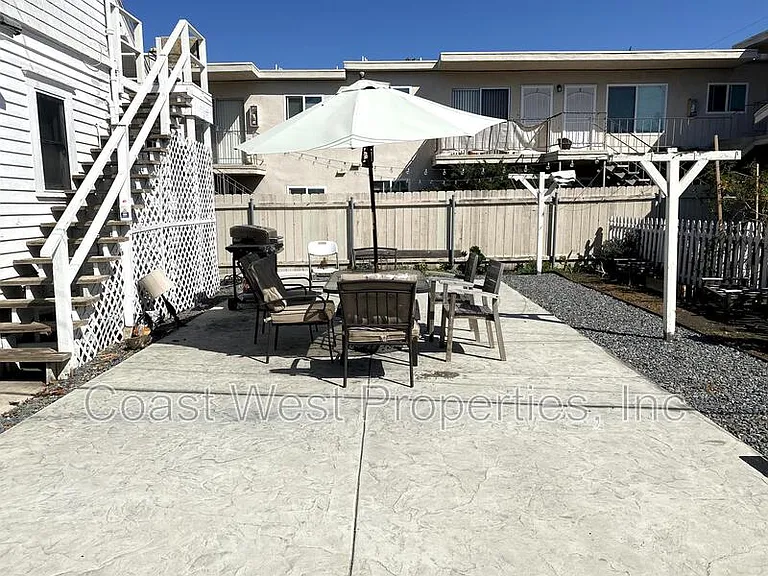 4473 Maryland St — Photo 12
