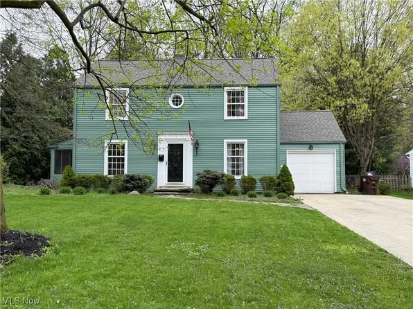 30 Nesbitt St, Youngstown, OH 44514